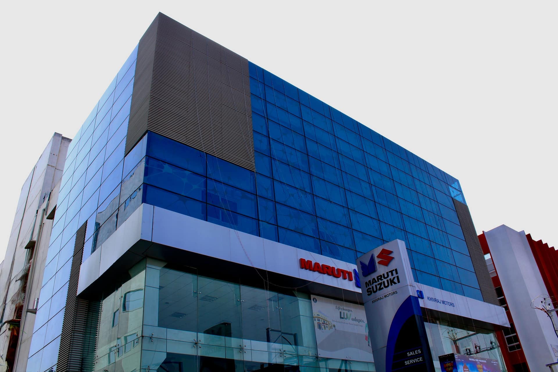 Maruti Suzuki Showroom